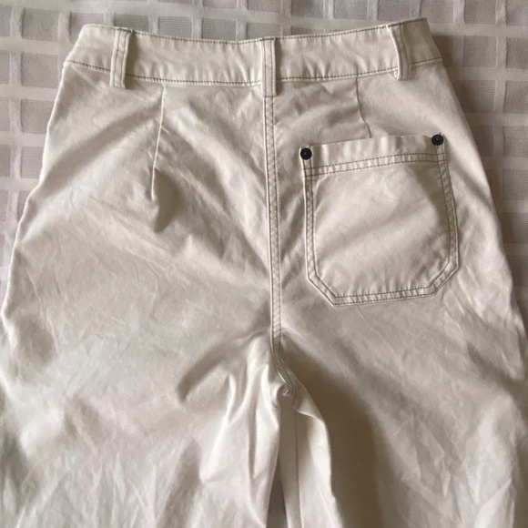 Hudson North White Cropped Pants - Picture 6 of 10